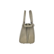 RB1016AQ | Women's handbag in genuine leather Made in Italy with removable shoulder strap. Attachments with shiny gold metal snap hooks - Taupe color - Dimensions: 28 x 20 x 14 + 12.5 cm-4
