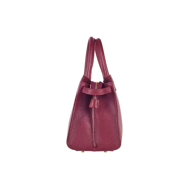RB1016X | Women's handbag in genuine leather Made in Italy with removable shoulder strap. Attachments with shiny gold metal snap hooks. Bordeaux colour. Dimensions: 28 x 20 x 14 + 12.5 cm-5