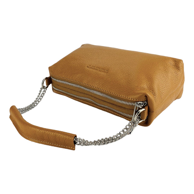RB1025S | Women's handbag with double zip in Genuine Leather Made in Italy. Adjustable leather shoulder strap. Accessories Polished Nickel - Cognac color - Dimensions: 26 x 14 x 9 cm-6